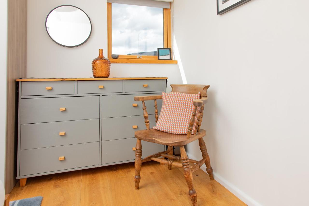 Holiday home Cuillrigh - Luxury House, Loch & Mountain Views Portree
